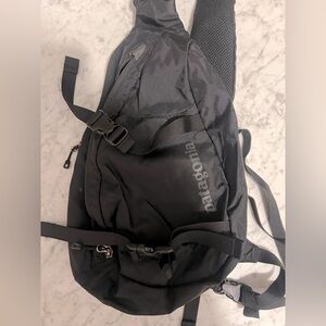 Patagonia Atom Sling Bag